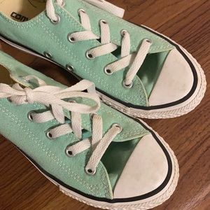 Like new kids converse size 2, worn once
